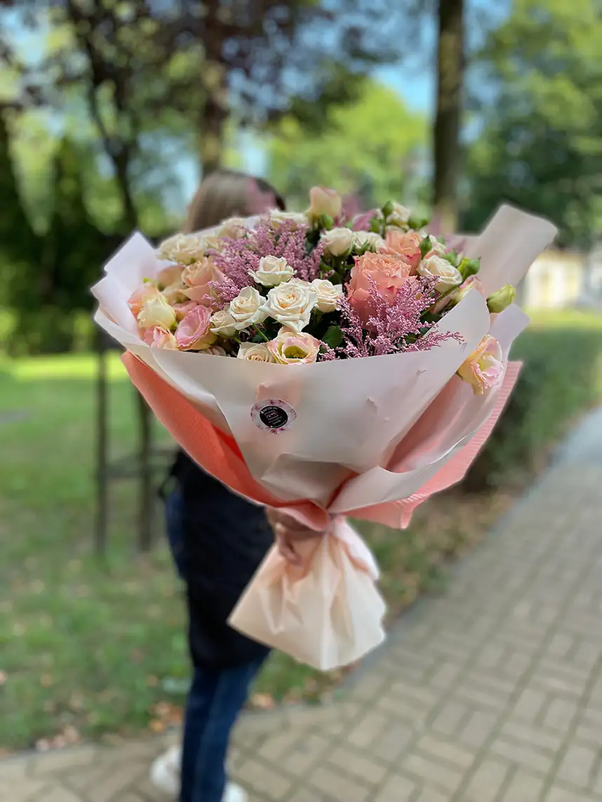 Bukiety okolicznościowe - Kwiaciarnia GreenMe Częstochowa